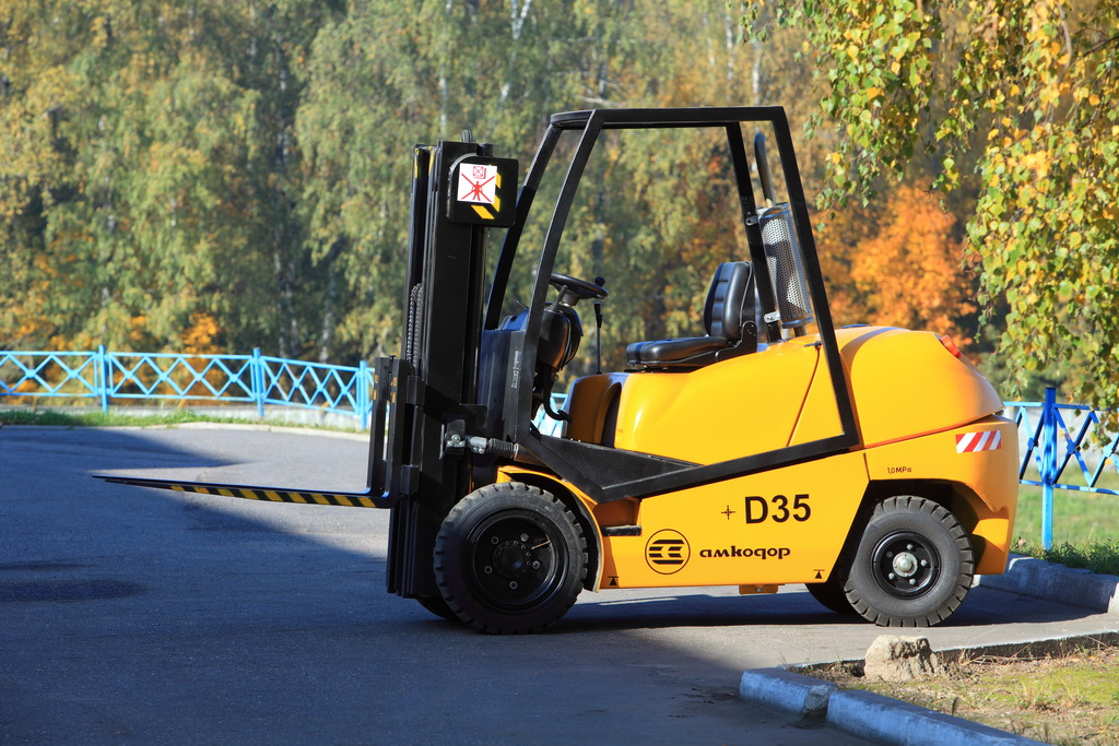 АМКОДОР D35